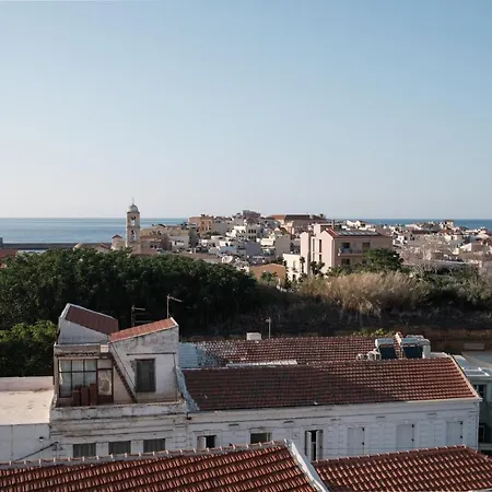 Апартаменты Sky-high Penthouse W. Stunning Views - 03