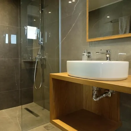 Sky-high Penthouse W. Stunning Views - 03 Apartment