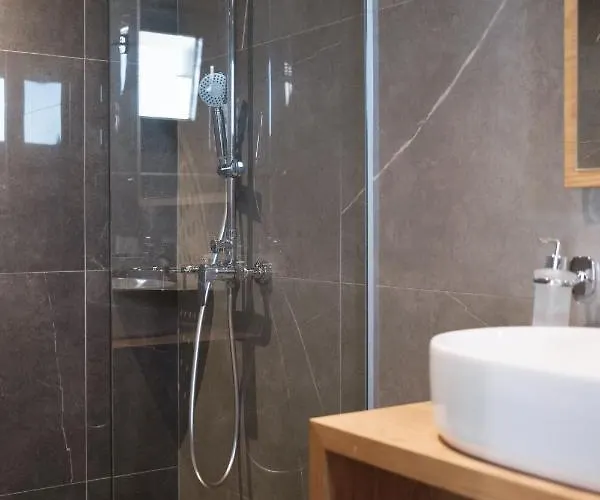 Sky-high Penthouse W. Stunning Views - 03 Apartman Hriszí Aktí Haniá